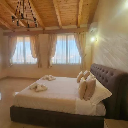 Guest house Golden House Sicily 3*