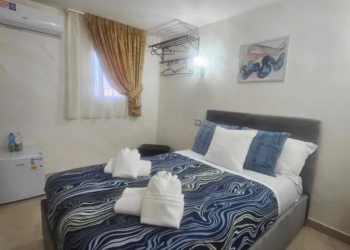 Гостевой дом Golden House Sicily Катания