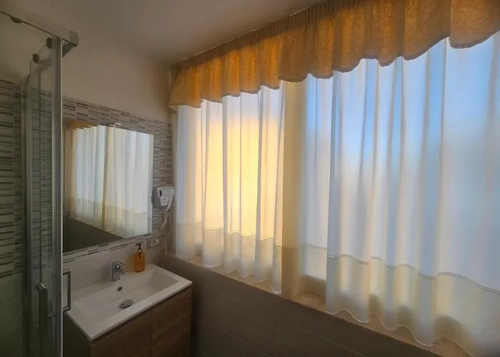 Golden House Sicily 3*